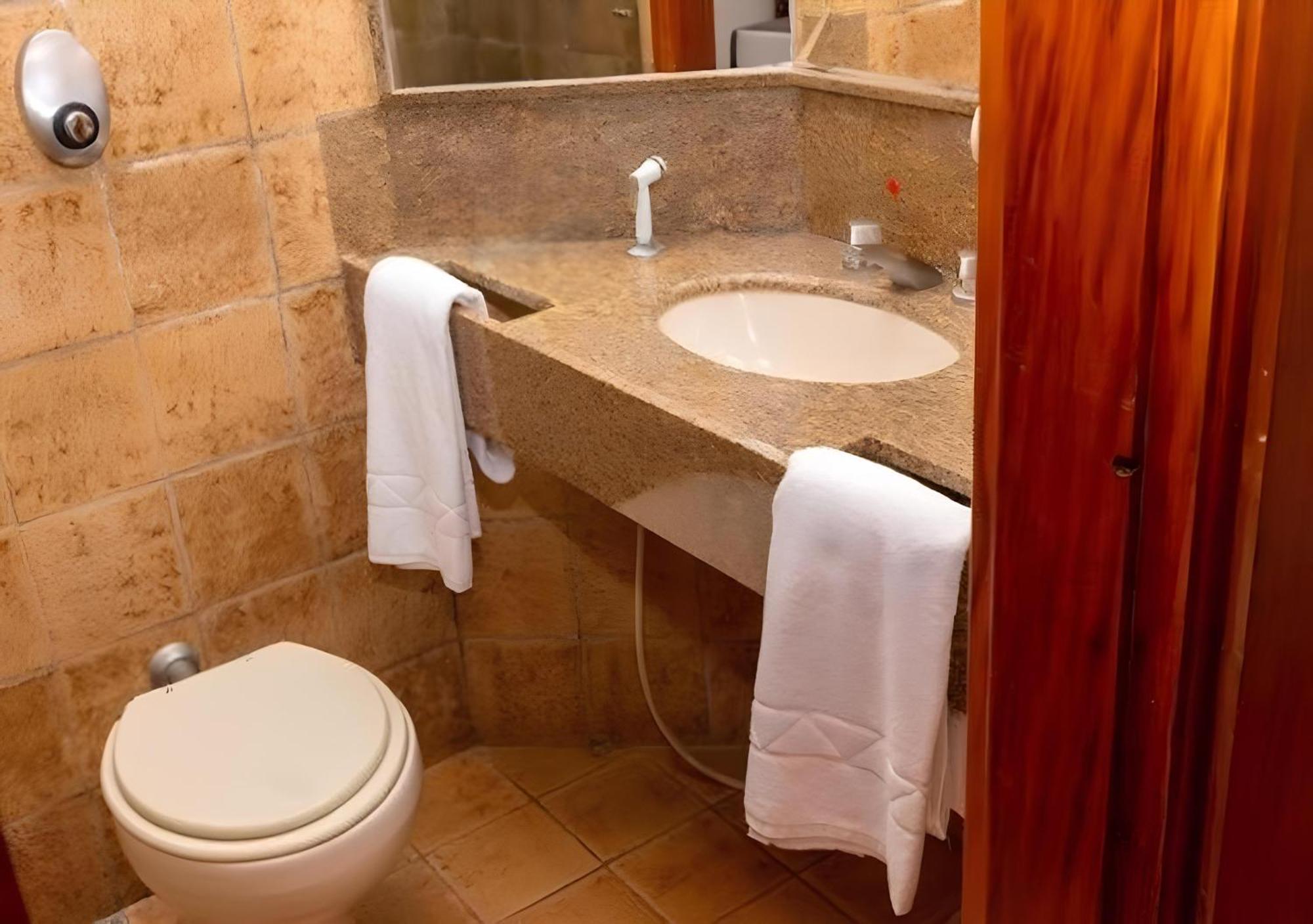 Quadruple Room,1639565646:JPEG